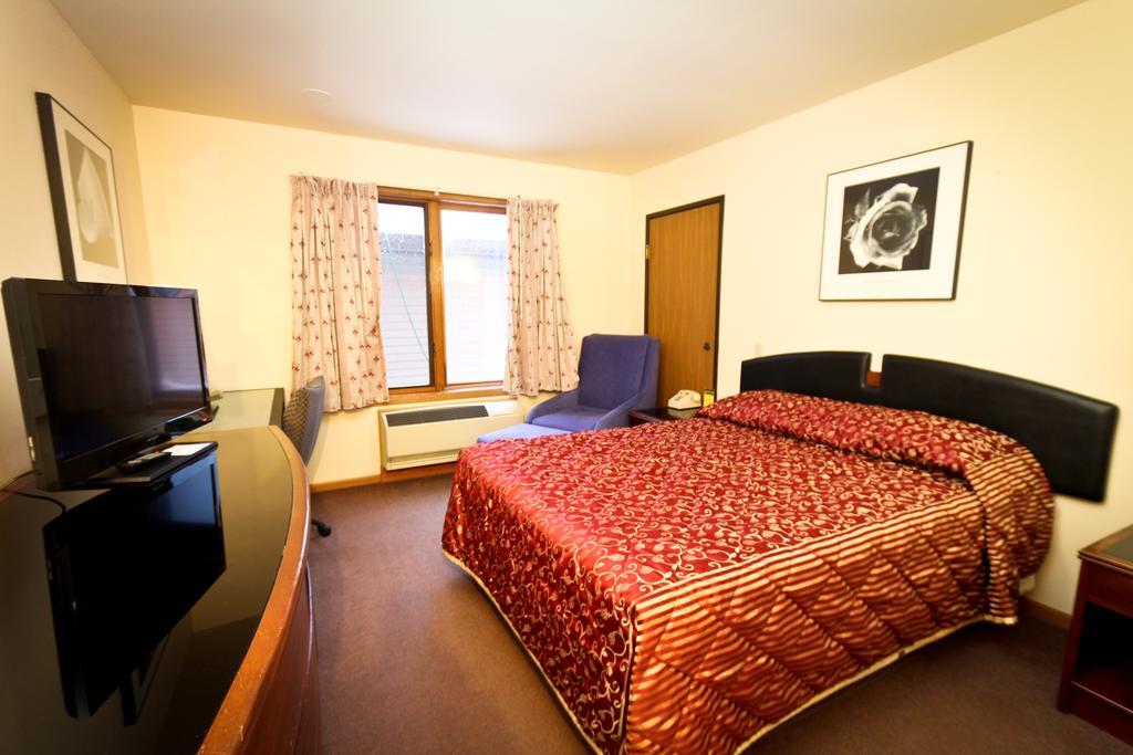 Luck Country Inn Pokoj fotografie